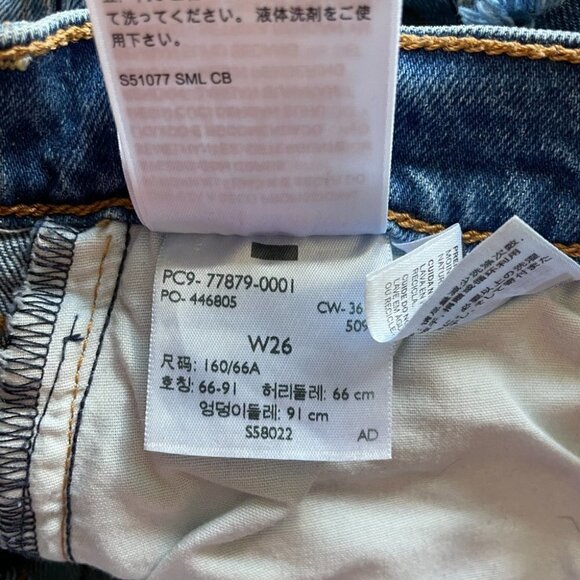 LEVI'S Ribcage Short Urban Oasis Mid-Rise Medium Wash Blue 26 - Picture 5 of 8